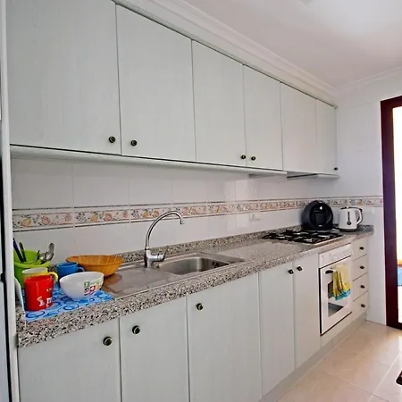 Edificio Topacio 3 Apartment *